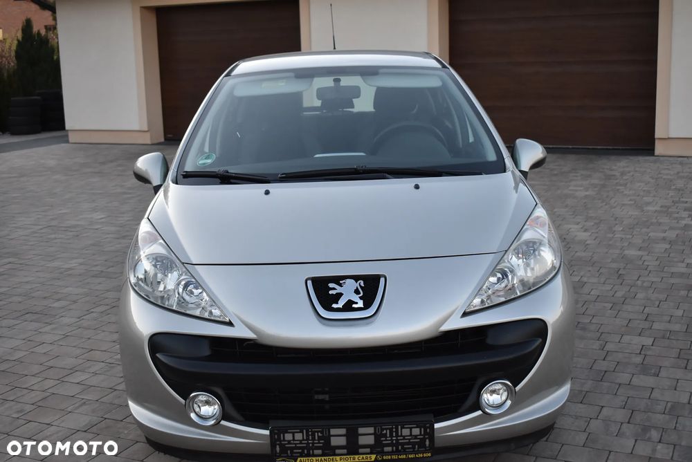 Peugeot 207 75 Urban Move - 14