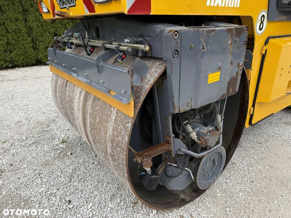 Hamm DV 8 SUPER 08V WALEC DROGOWY STALOWY / WIBRACJA OSCYLACJA / ROZSIEWACZ / ORYGINAŁ / PIĘKNY / SIEWNIK / ZRASZACZE / BOMAG DV HD 90 - 17
