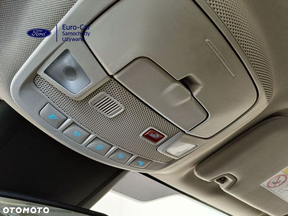 Ford S-Max 2.5 Duratec FHEV TITANIUM - 23