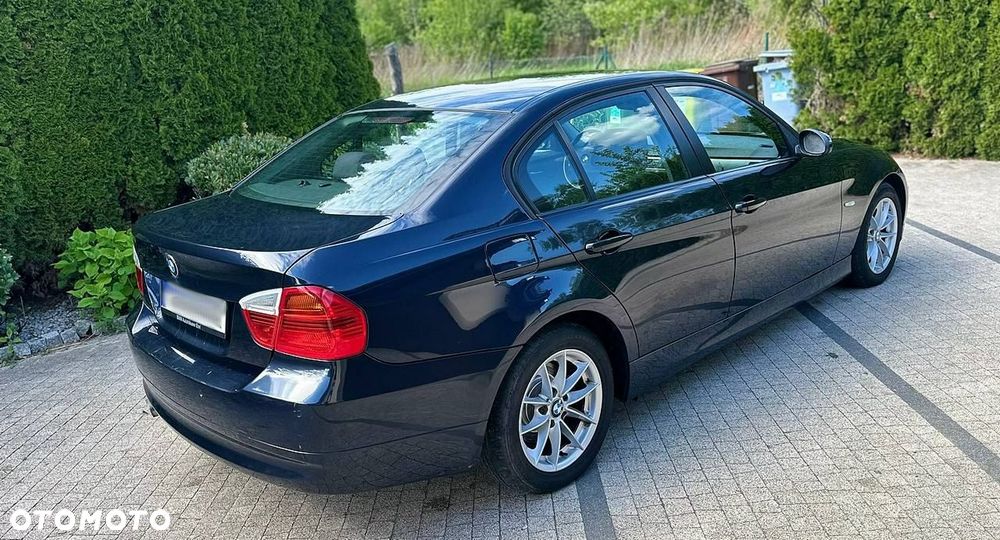 BMW Seria 3 - 15