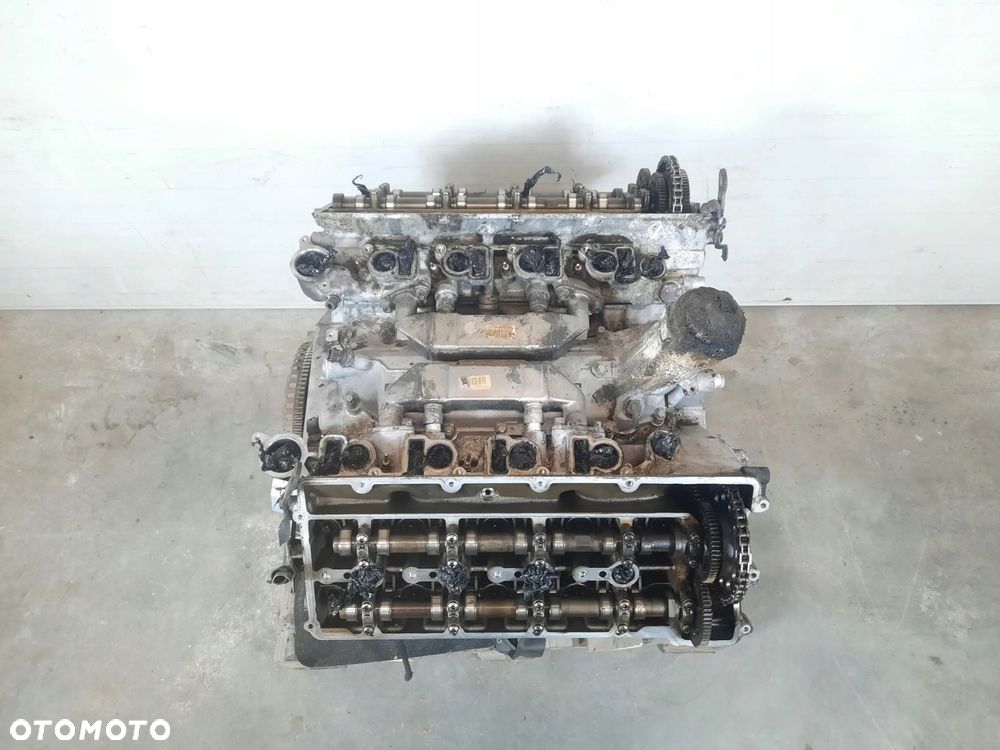 SILNIK BMW 7 E65 E66 745d 4.4 V8 M67D44 448D1 - 3