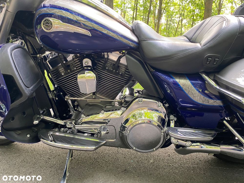 Harley-Davidson Touring Ultra Limited - 16