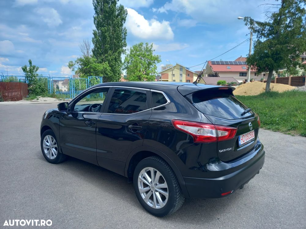 Nissan Qashqai 1.2 DIG-T ACENTA - 2