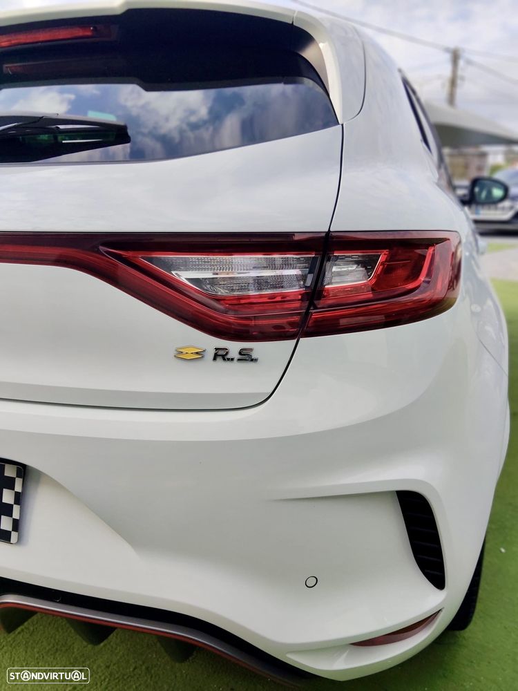 Renault Mégane 1.8 TCe R.S. EDC J19 - 9