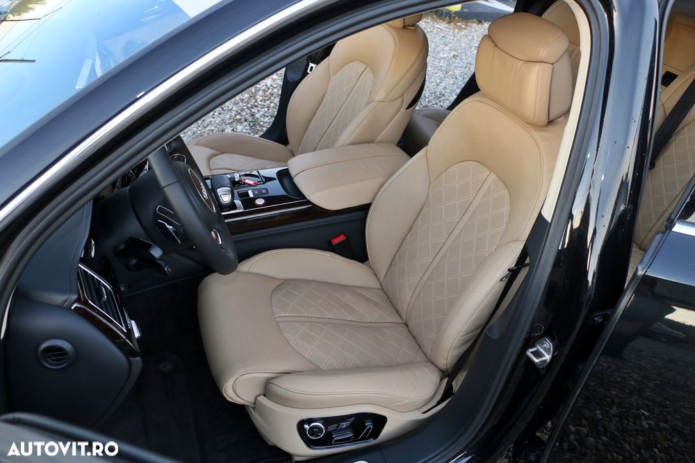 Audi S8 Standard - 23