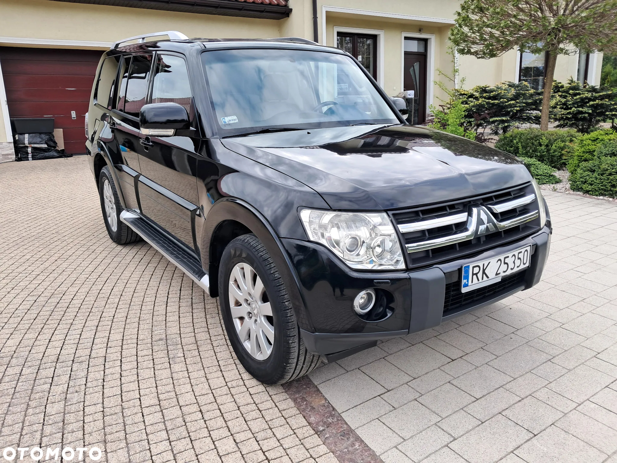 Mitsubishi Pajero 3.2 DID Alpine Edition - 2
