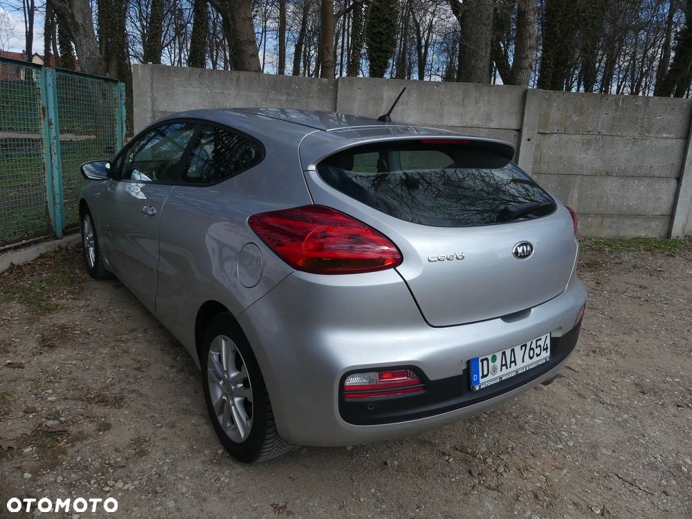 Kia ProCeed 1.6 GDI Vision - 11