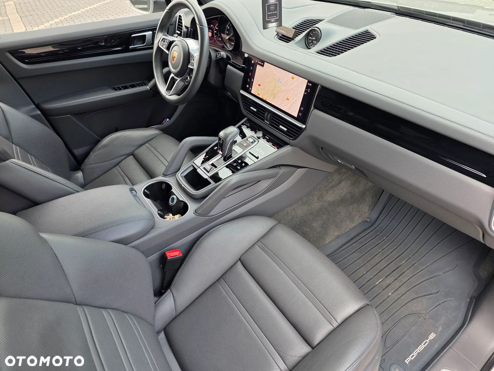 Porsche Cayenne E-Hybrid PHEV Black Edition - 25