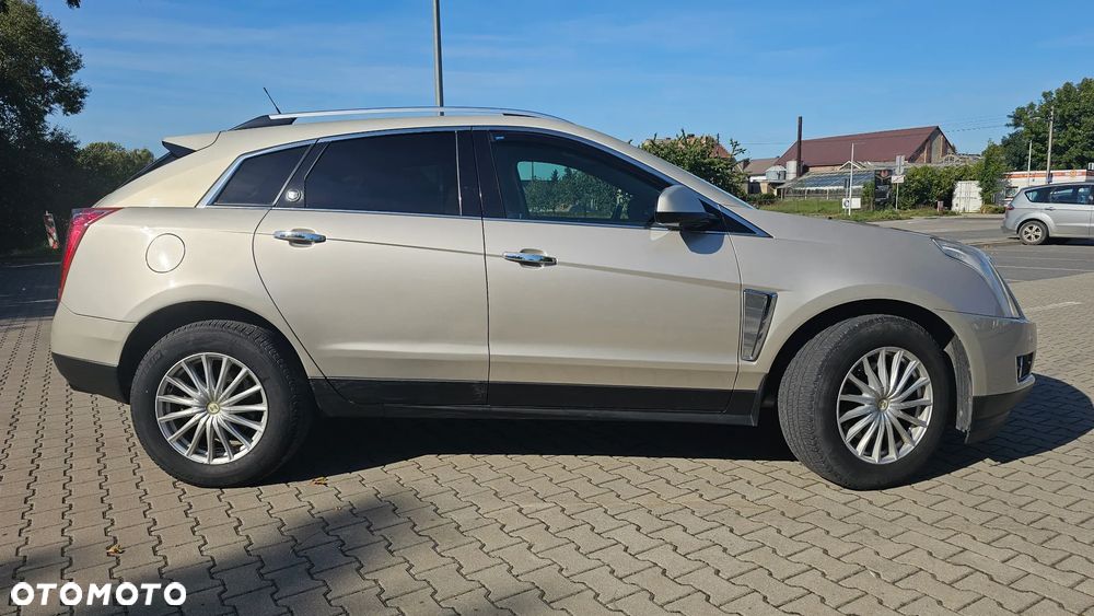 Cadillac SRX 3.6 V6 AWD Sport Luxury - 4
