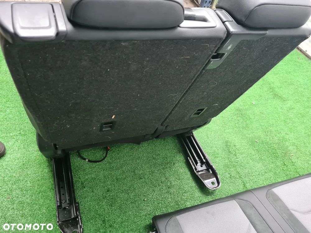 VW TIGUAN ALLSPACE R-LINE FOTELE GRZANE  FOTEL KANAPA BOCZEK DRZWI - 24