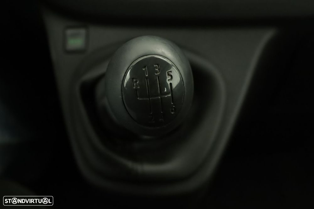 Renault Trafic 1.6 dCi L2H1 1.2T SS - 12
