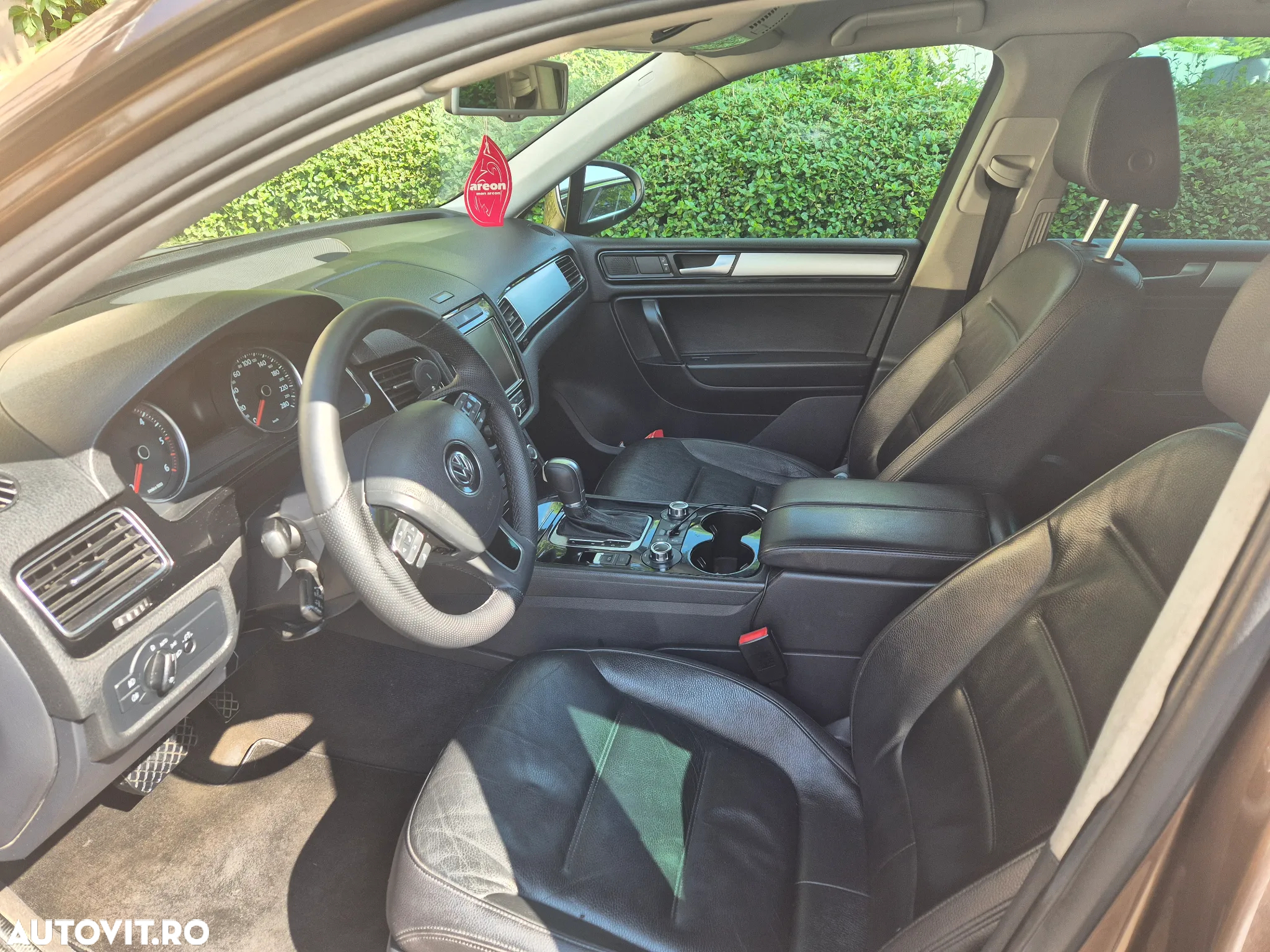 Volkswagen Touareg 3.0 V6 TDI BMT - 14
