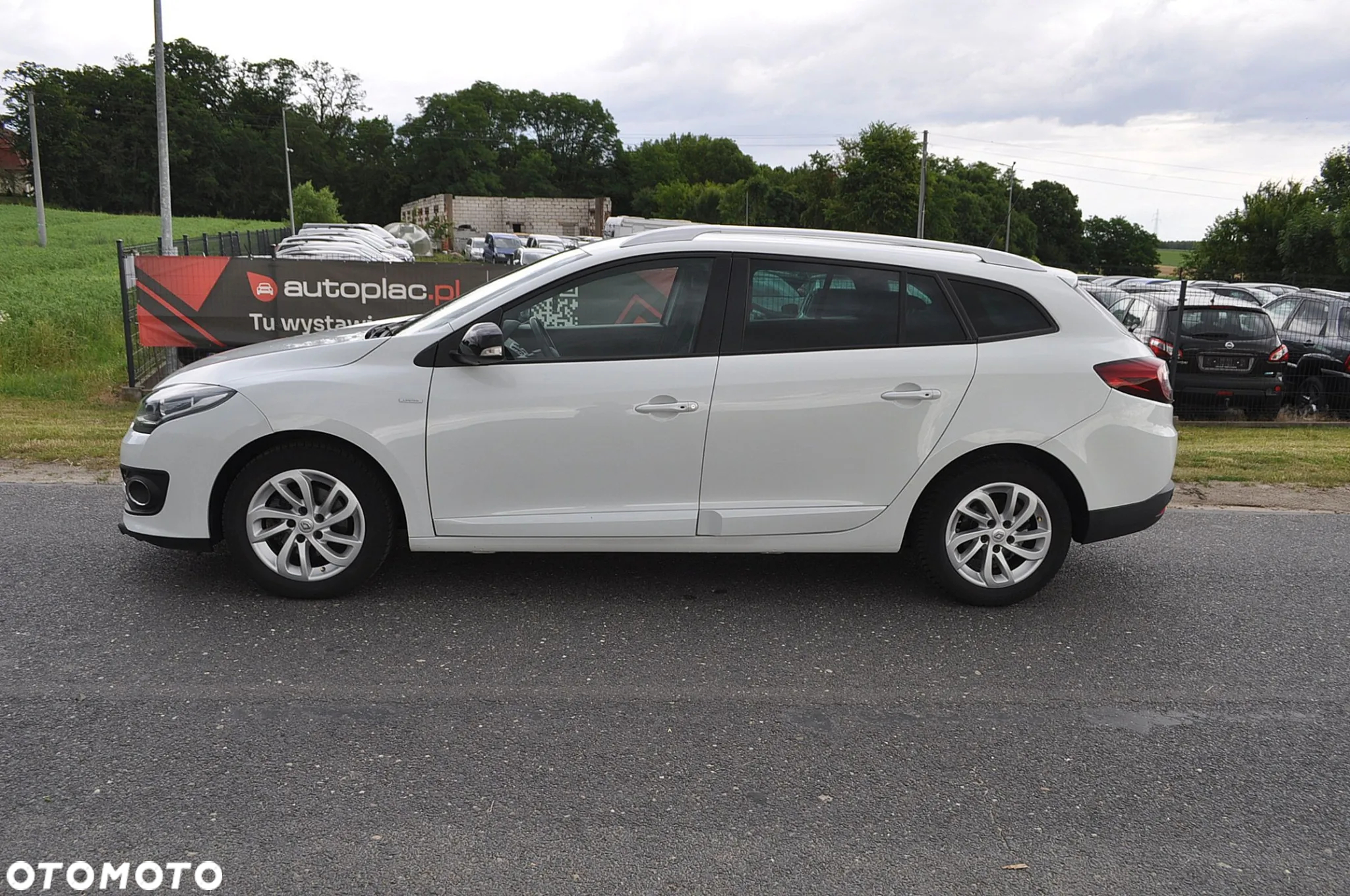 Renault Megane 1.5 dCi Limited EDC EU6 - 8
