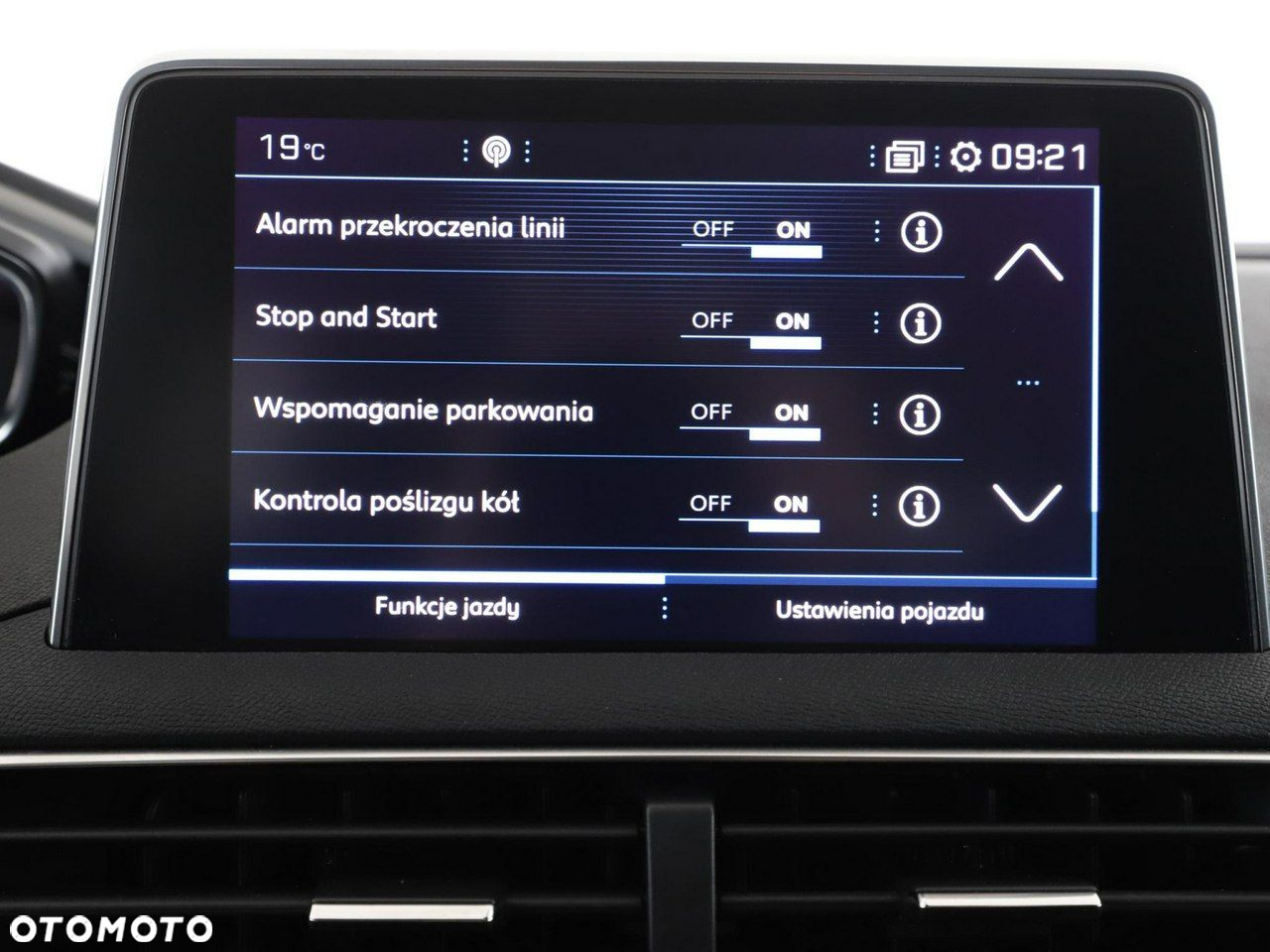 Peugeot 3008 BlueHDi 130 Stop & Start EAT8 Active Pack - 25