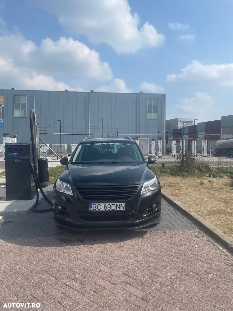 Volkswagen Tiguan 2.0 TDI DPF BMT Sport&Style - 6
