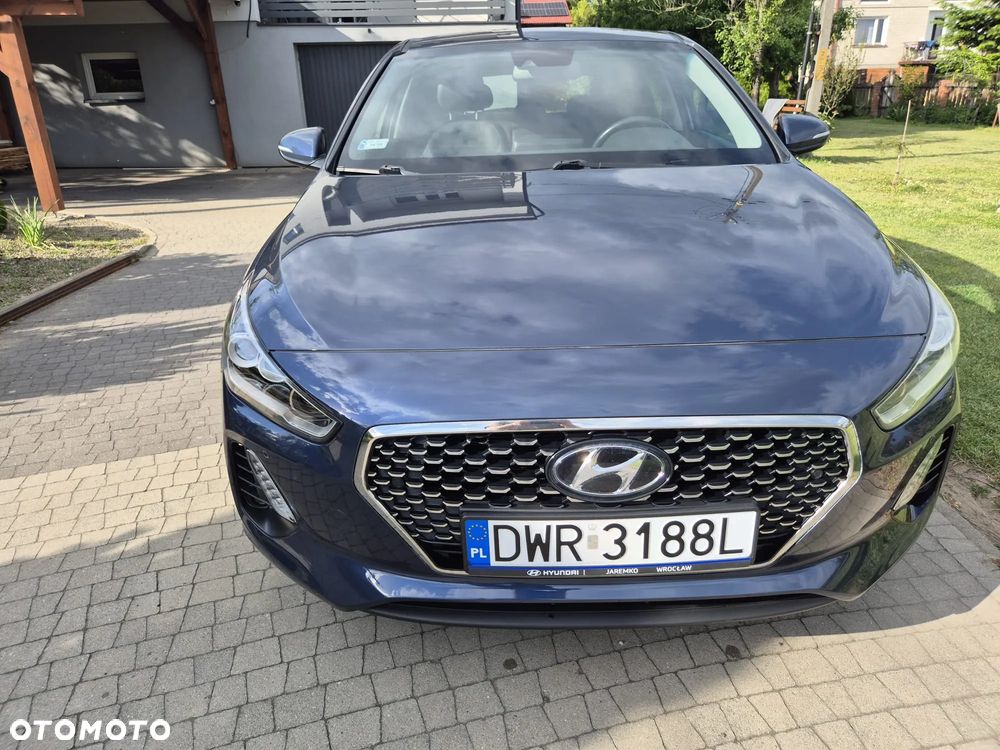Hyundai i30 1.4 T-GDI Premiere Luxury - 4