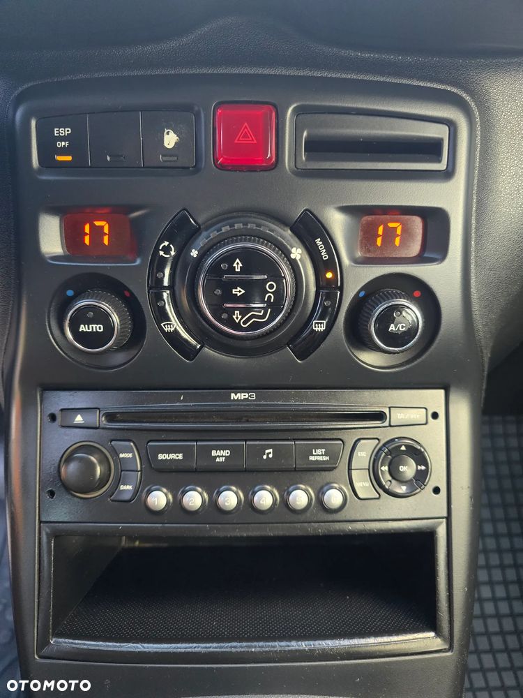 Citroën C3 Picasso HDi 110 FAP Exclusive - 32