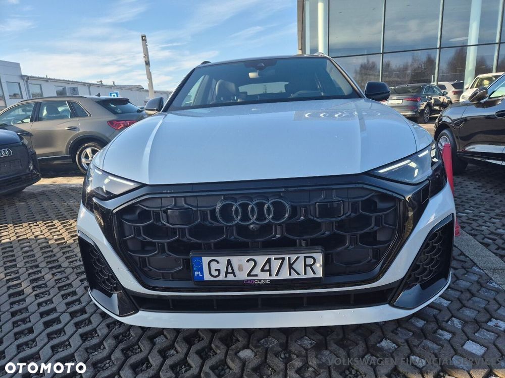 Audi Q8 - 2