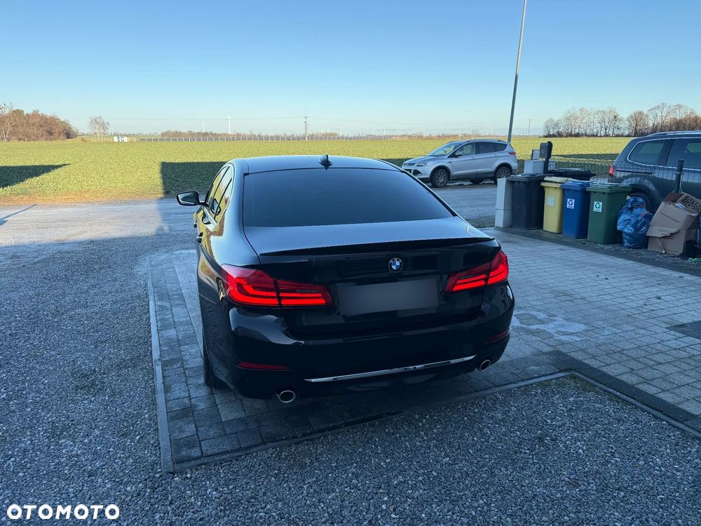 BMW Seria 5 520d xDrive Luxury Line sport - 15