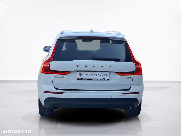 Volvo XC 60 - 6