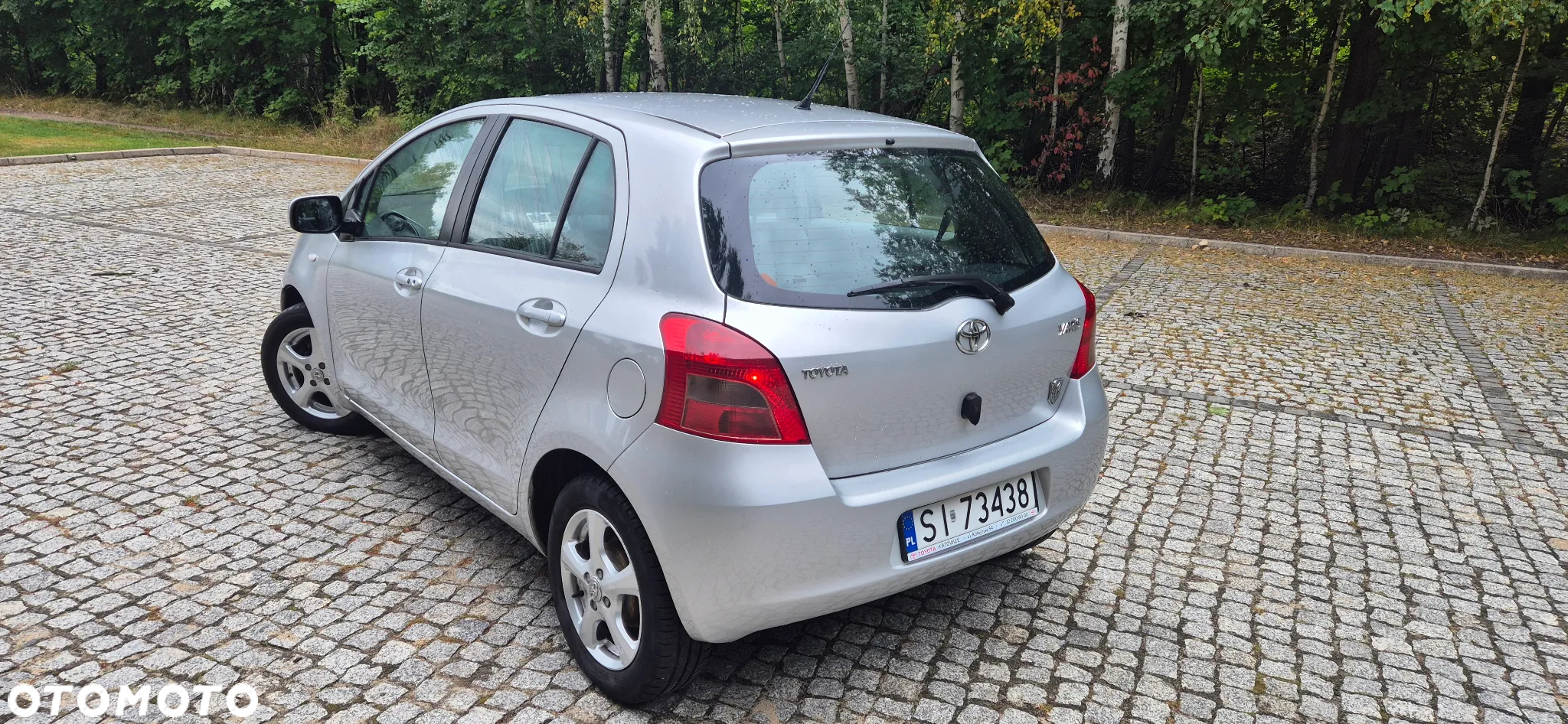 Toyota Yaris 1.3 VVT-i Sol - 4
