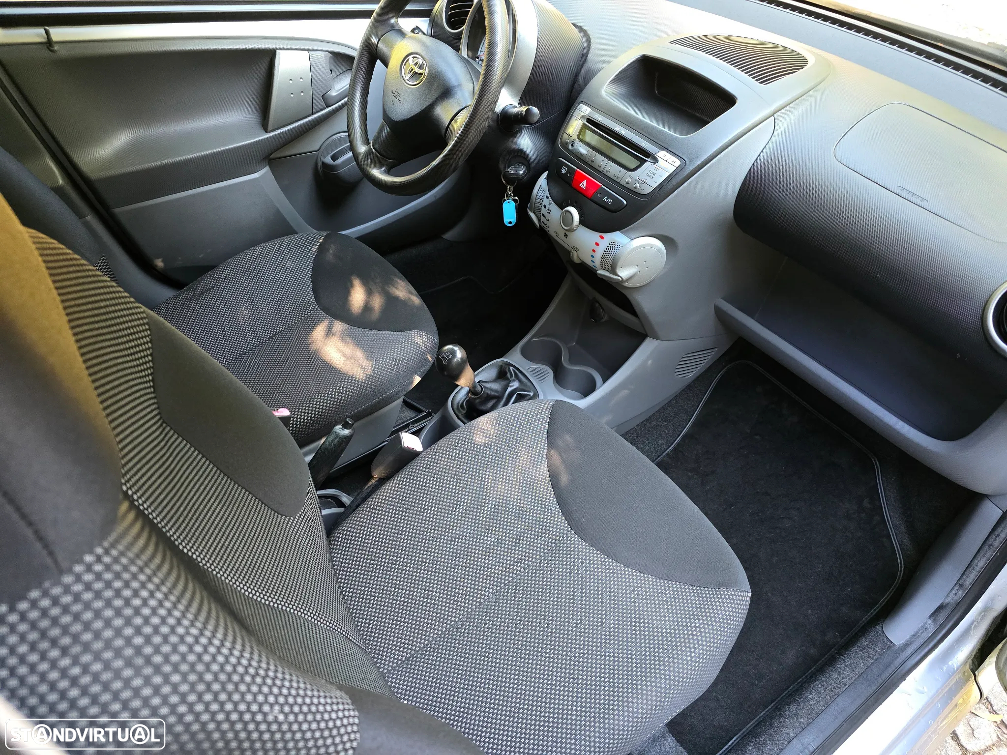 Toyota Aygo 1.0 + AC - 22