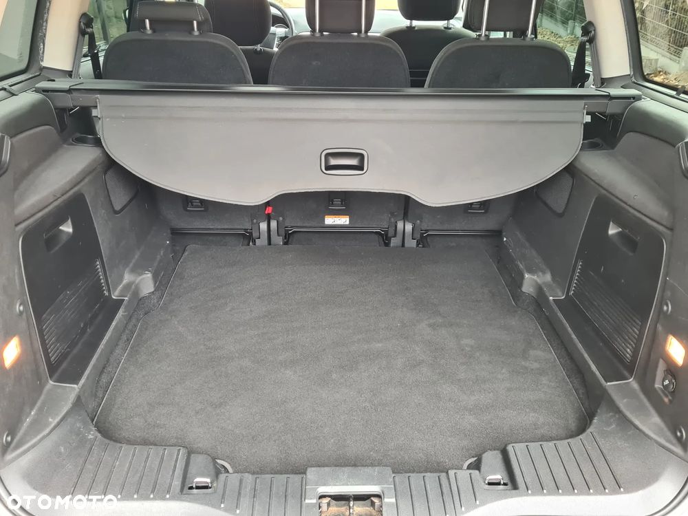 Ford Galaxy 2.0 TDCi Titanium - 15