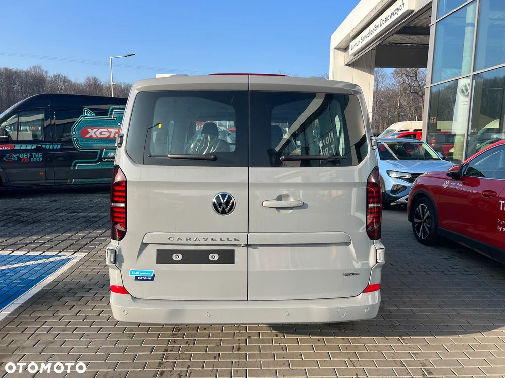 Volkswagen Caravelle - 5