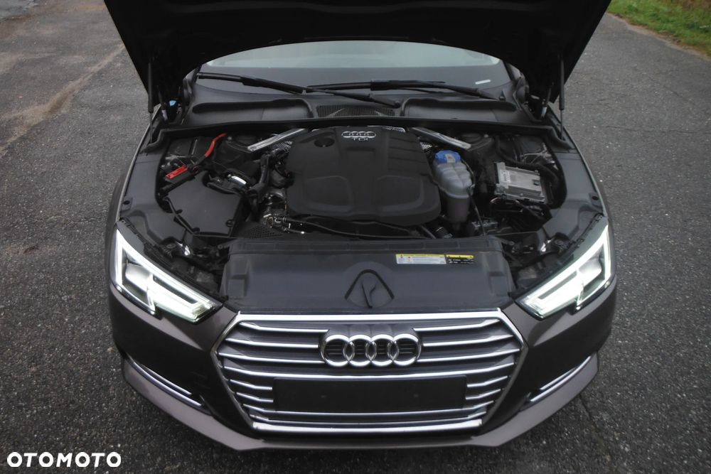 Audi A4 Avant 2.0 TDI Sport S tronic - 9