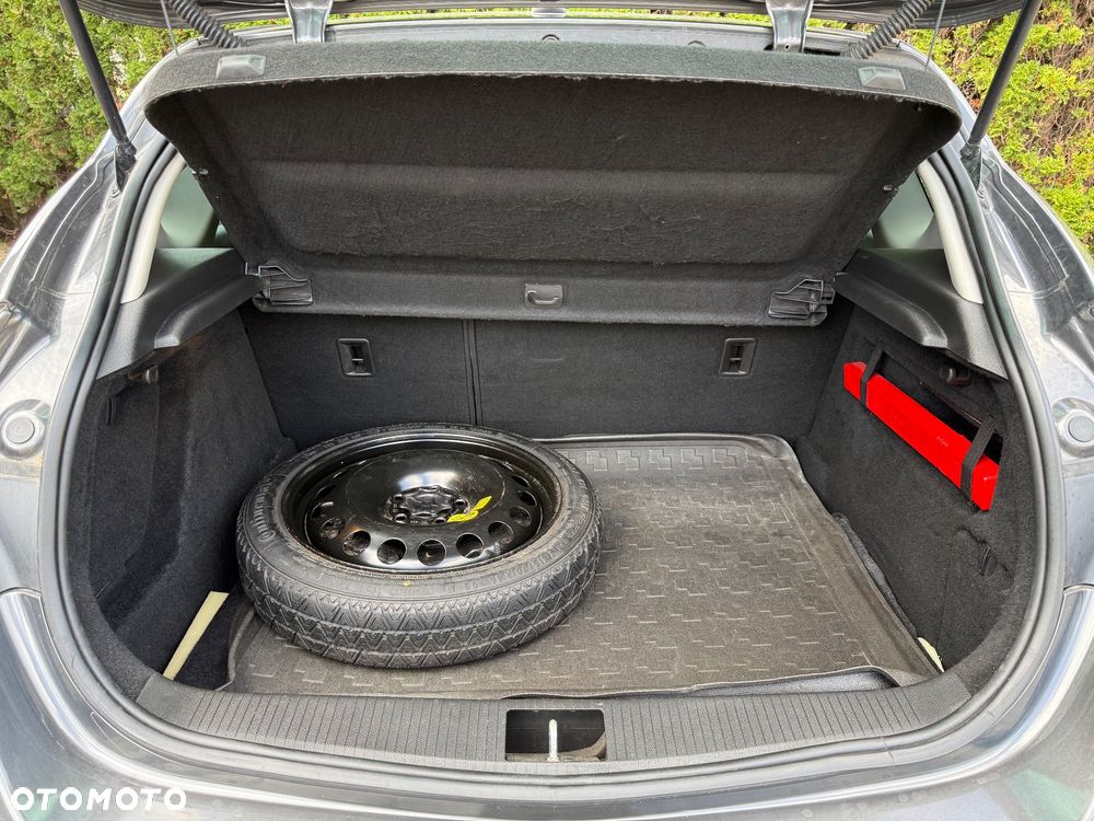 Opel Astra 1.4 Selection - 22