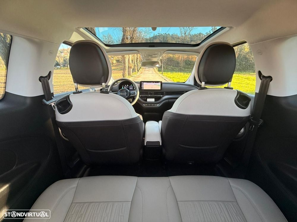 Fiat 500e La Prima - 24