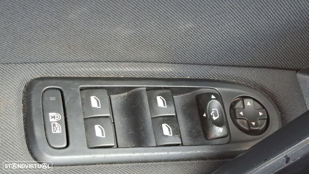 Peugeot 508 SW 1.6 e-HDi Allure 2-Tronic J18 - 23