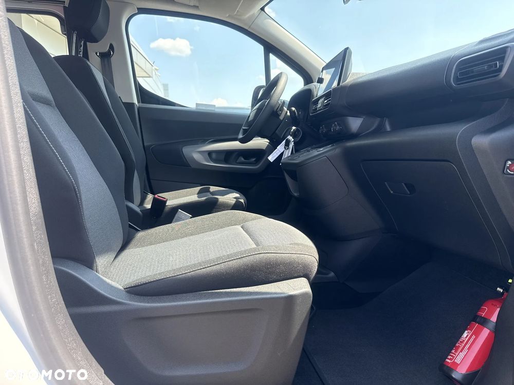 Toyota Proace City Verso Long 1.5 D-4D Business - 8