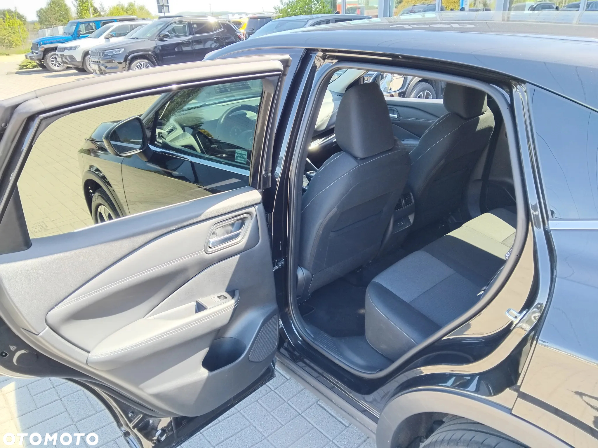 Nissan Qashqai 1.3 DIG-T mHEV N-Connecta Xtronic - 15