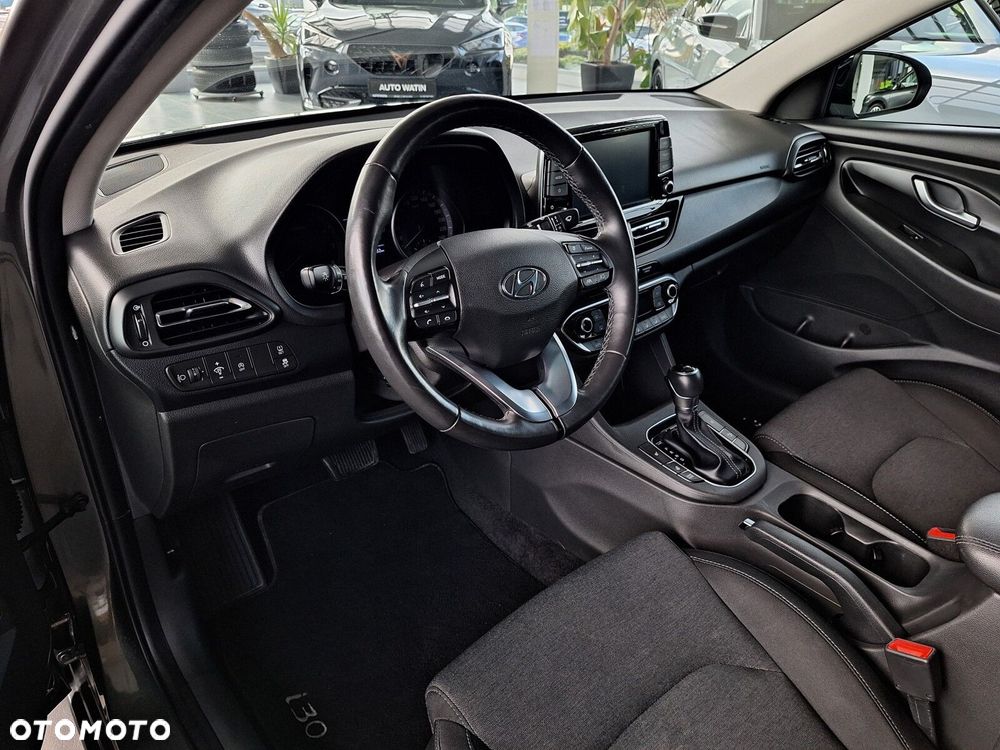 Hyundai i30 1.5 T-GDI 48V Smart DCT - 18