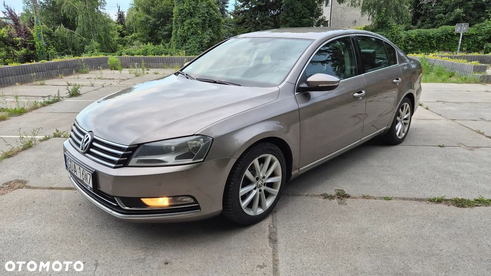 Volkswagen Passat 2.0 TDI Highline DSG - 3