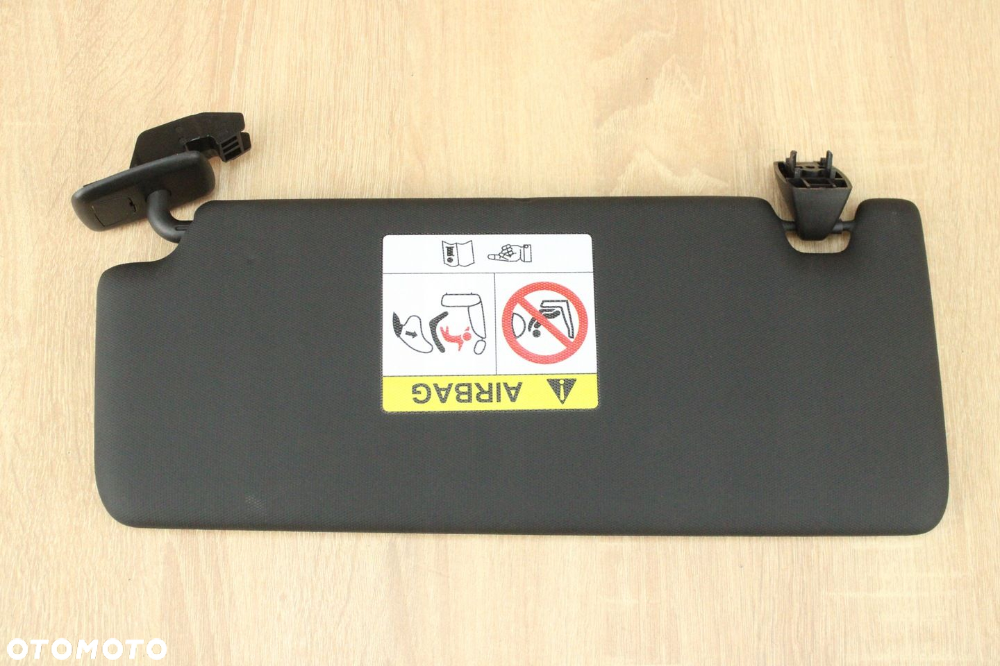 ORGYINALNA OSŁONA PRZECIWSŁONECZNA PRAWA M-PAKIET BMW G26 G80 8097330 17km - 2