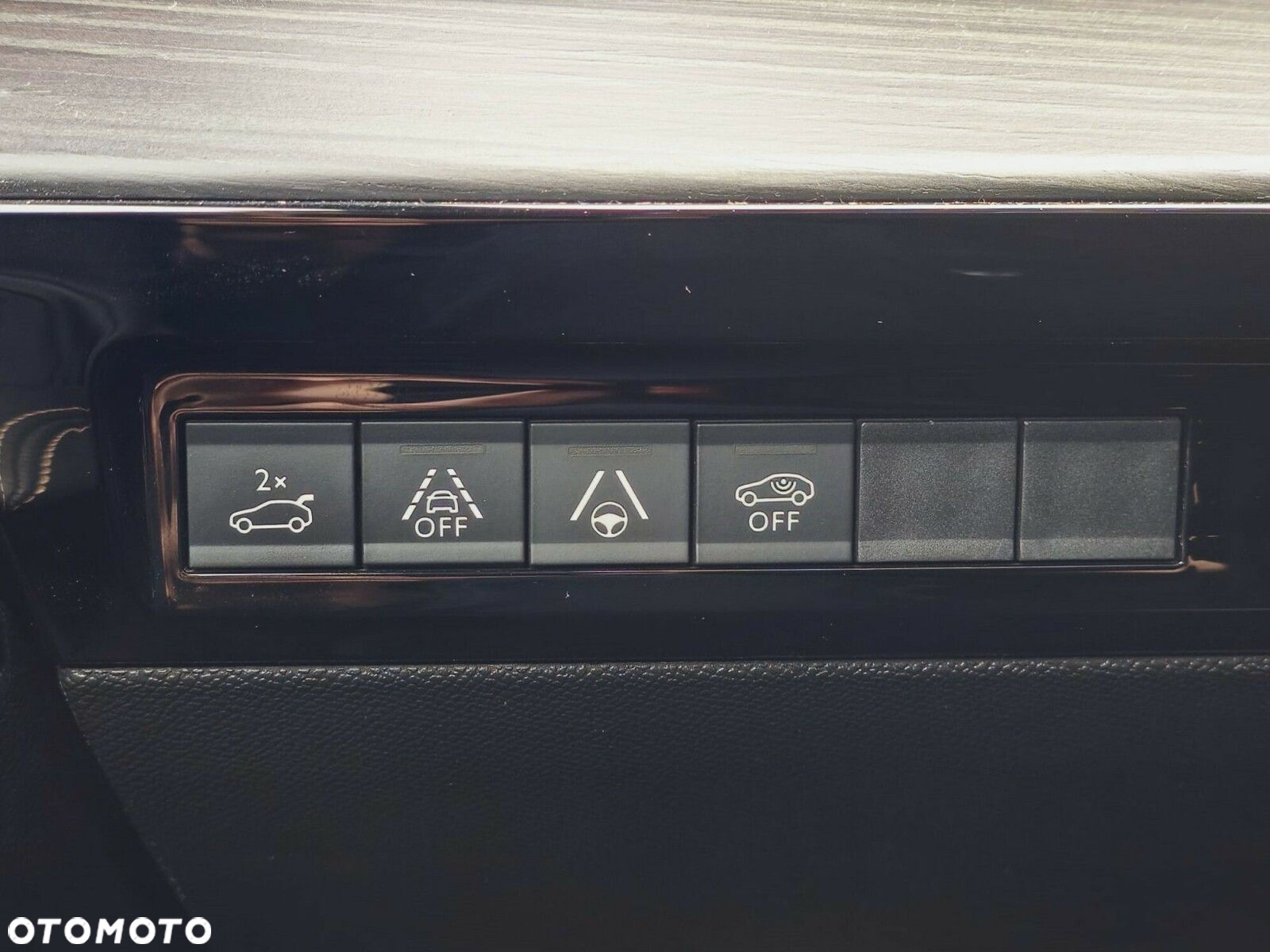 Peugeot 508 1.6 PureTech GT S&S EAT8 - 17
