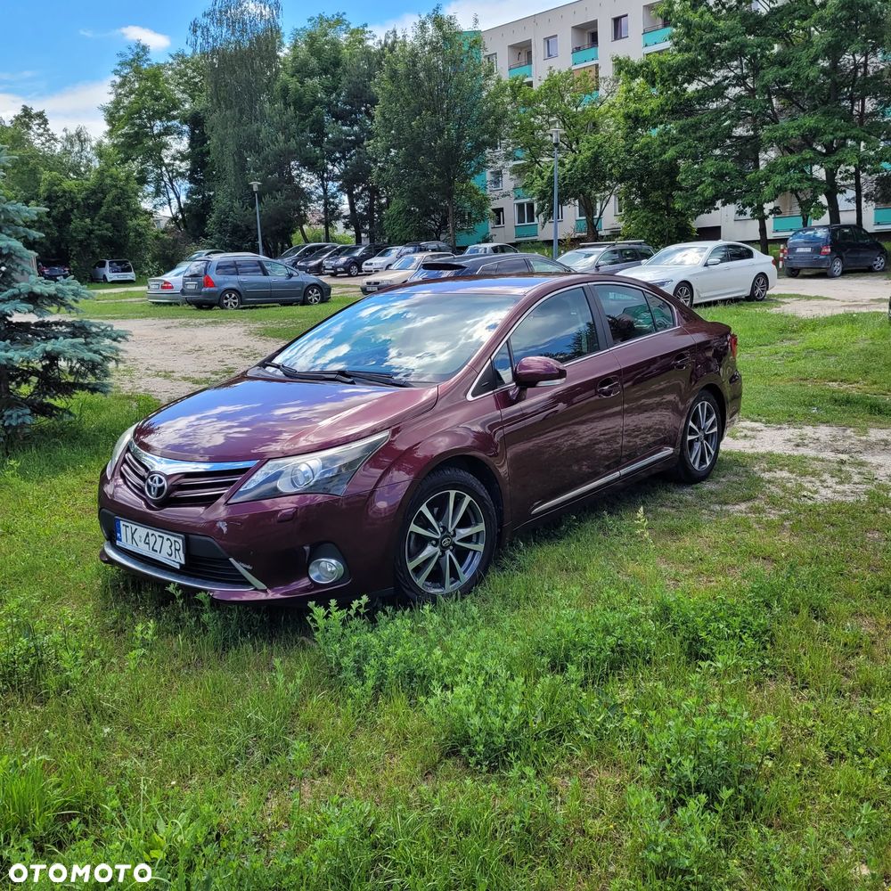 Toyota Avensis 1.8 Style - 6