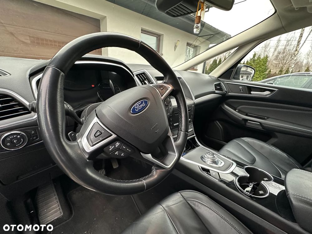 Ford S-Max - 8