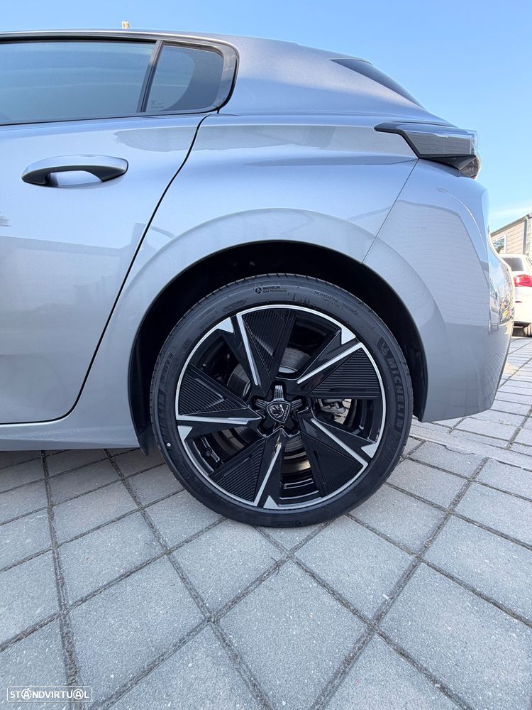 Peugeot e-308 156 Style - 26