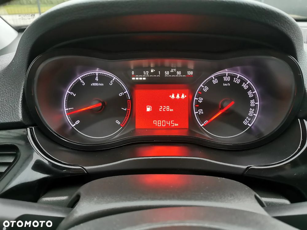 Opel Corsa 1.4 16V Color Edition - 6