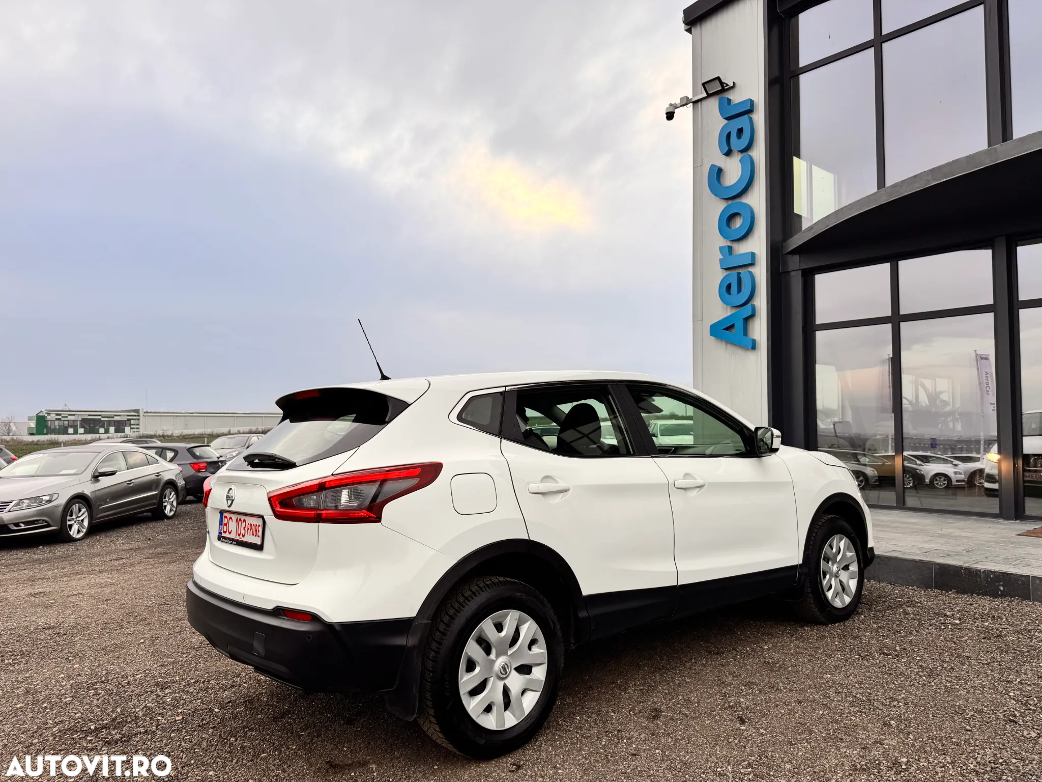 Nissan Qashqai 1.6 DCI ACENTA - 9