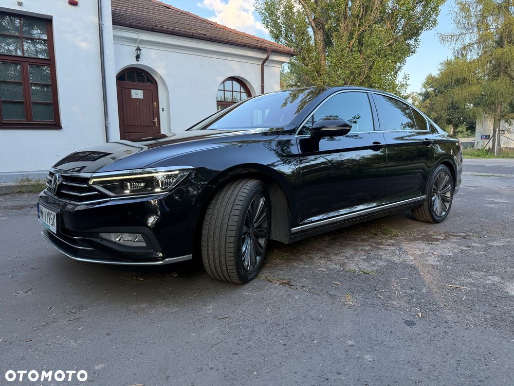 Volkswagen Passat 2.0 TSI Elegance DSG - 1