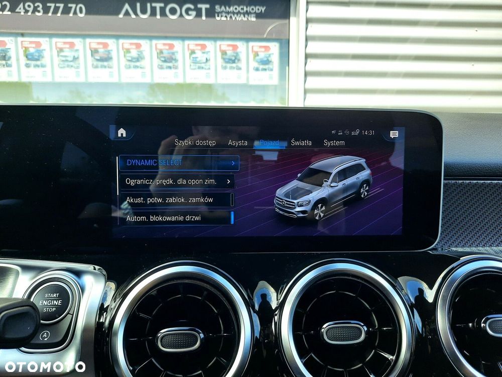 Mercedes-Benz GLB 200 d 4-Matic AMG Line 8G-DCT - 31