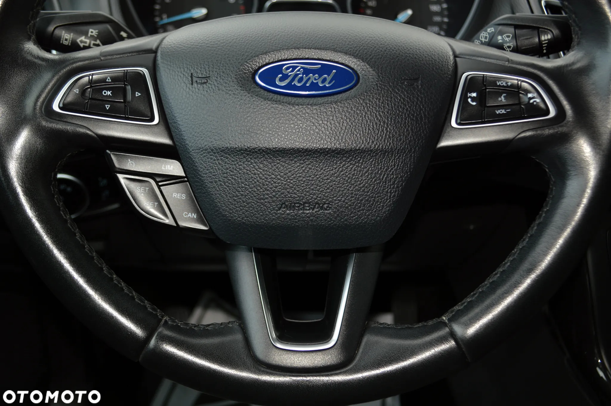 Ford Focus 1.5 EcoBoost ST-Line - 18