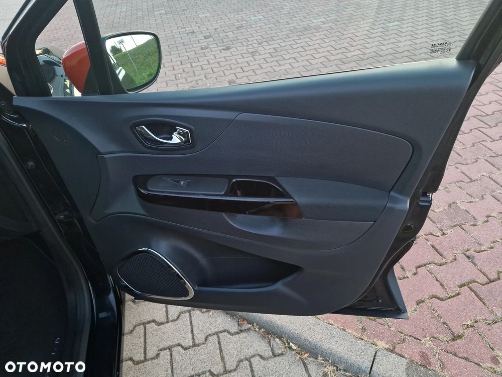 Renault Captur TCe 120 EDC Luxe - 24