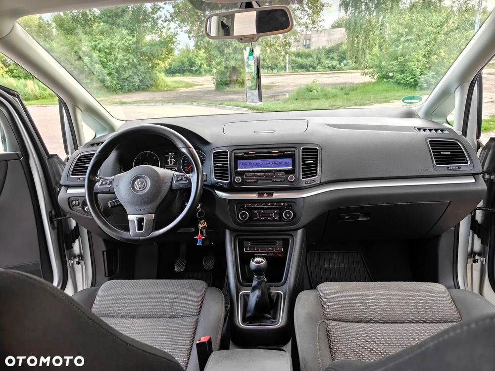 Volkswagen Sharan 2.0 TDI Comfortline - 9