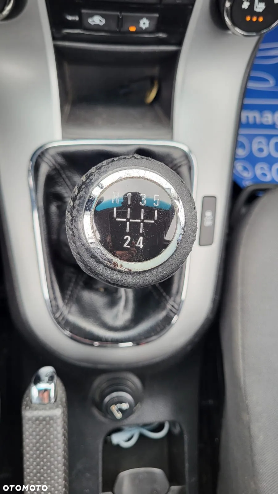Chevrolet Cruze 1.6 LS - 27