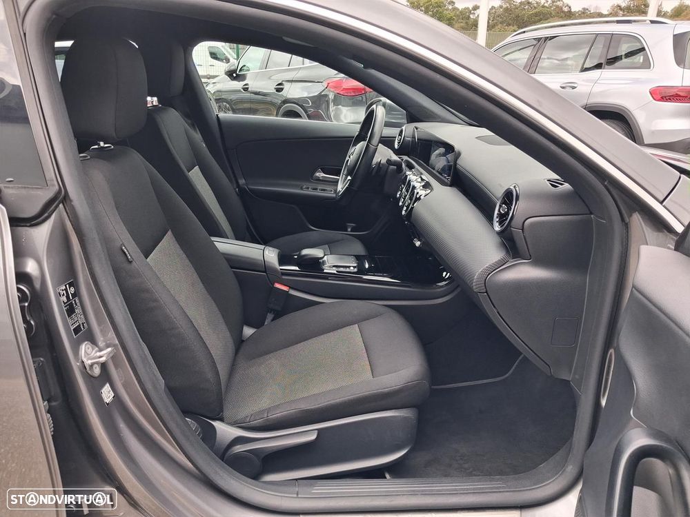 Mercedes-Benz CLA 180 d Shooting Brake Style Plus Aut. - 12